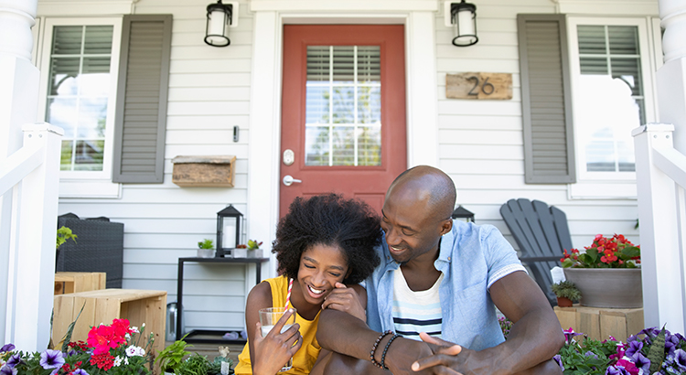 4 Reasons to Buy A Home This Summer | MyKCM
